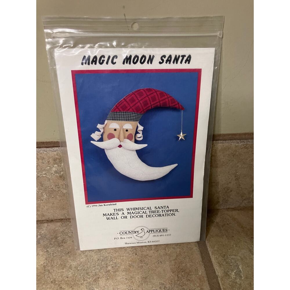 Santa Moon Sewing Pattern, Tree Topper Wall or Door Decoration, Magic Moon 11”